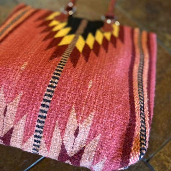 Bohemian chic rustic Western coral pink natural dyed woven wool laptop purse bag - Picture 7 of 8